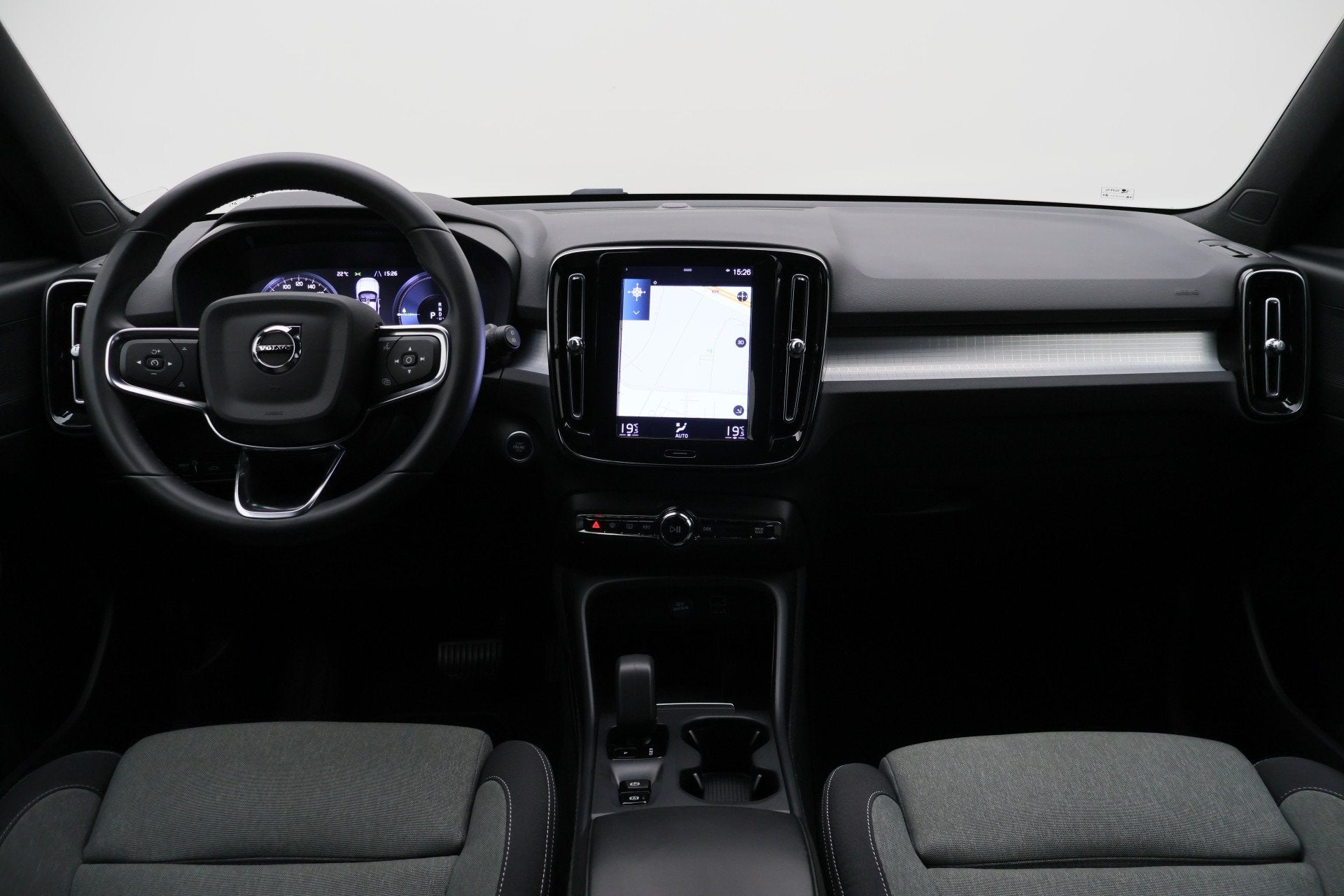 Volvo XC40 1.5 T4 Plug-in hybrid Core Bright SOH 99,6%, Came, Stof, Zwart, Plug-in hybride, Bedrijf