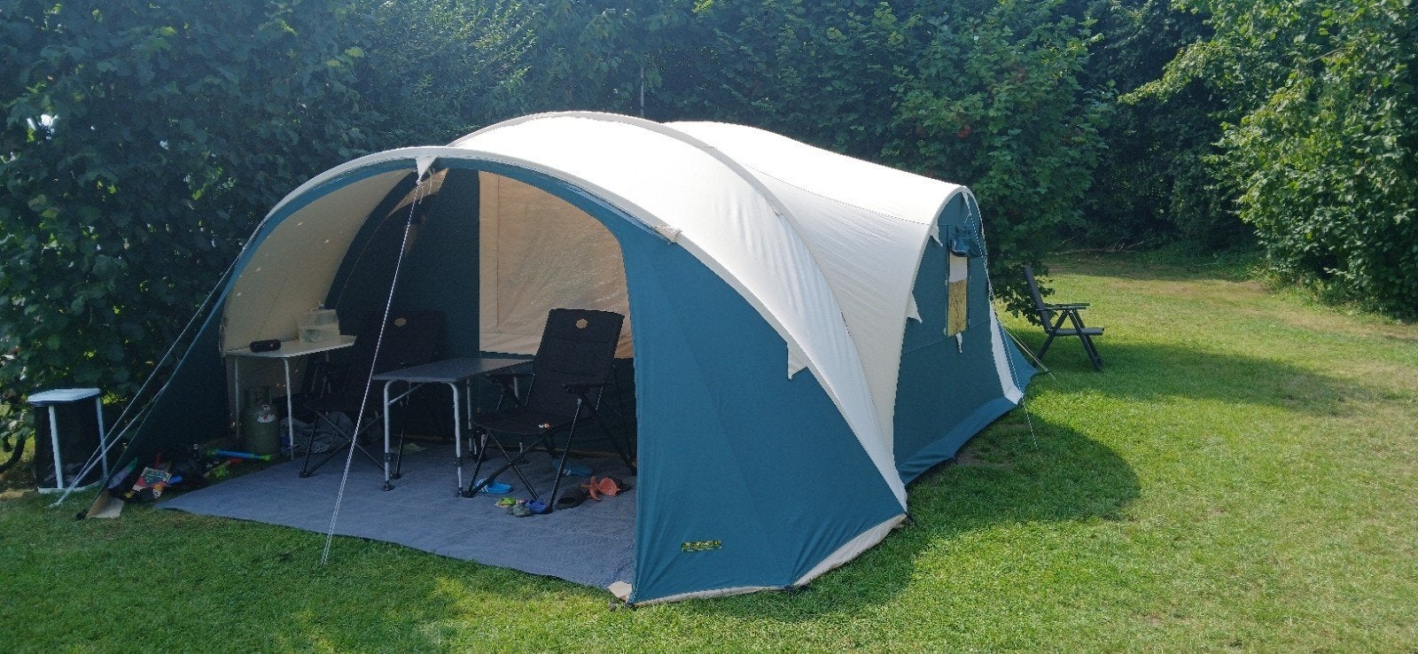 Ruime tunneltent voor 4-6 personen - Ideaal voor gezinnen, Caravans en Kamperen, Tenten, Ophalen, Gebruikt, Tot en met 6