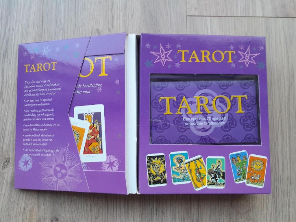 Tarot kaartendeck met handleiding NIEUW, Boeken, Esoterie en Spiritualiteit, Ophalen of Verzenden, Nieuw, Tarot of Kaarten leggen