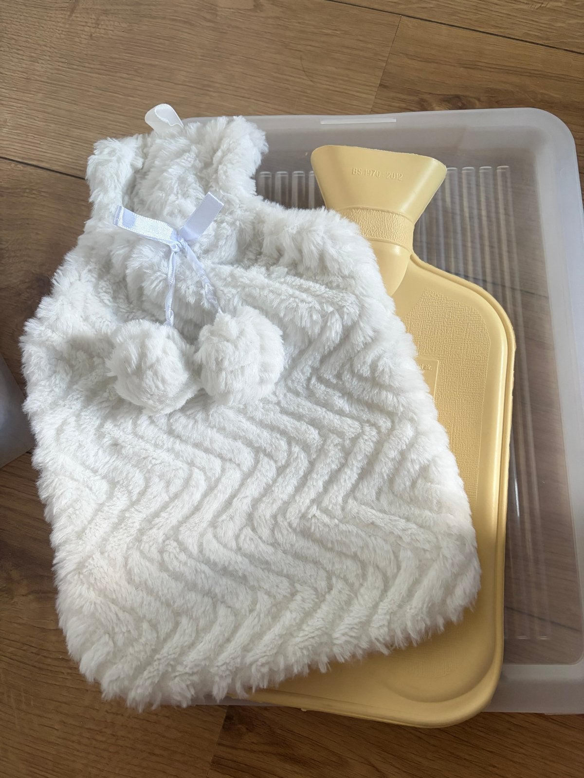 Hot Water Bottle with Soft Fluffy Cover, Ophalen
