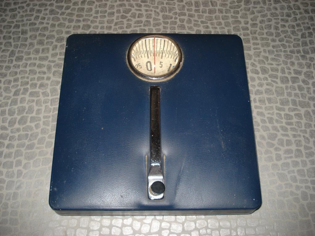 weegschaal  Werkt Perfect, Witgoed en Apparatuur, Weegschalen, 100 kg of meer, Ophalen of Verzenden, Zo goed als nieuw, Personenweegschaal