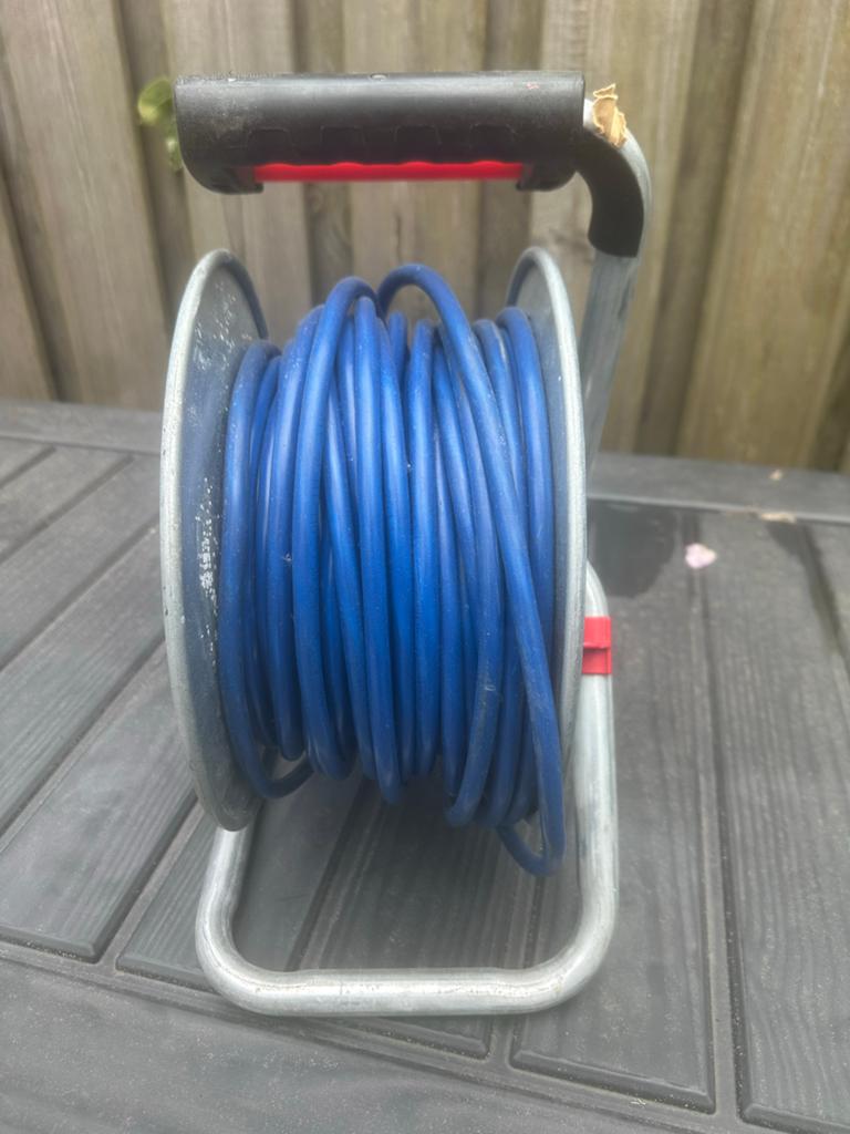 Haspel 25m - Brennenstuhl kabelhaspel, Ophalen of Verzenden, Gebruikt, Kabel of Snoer