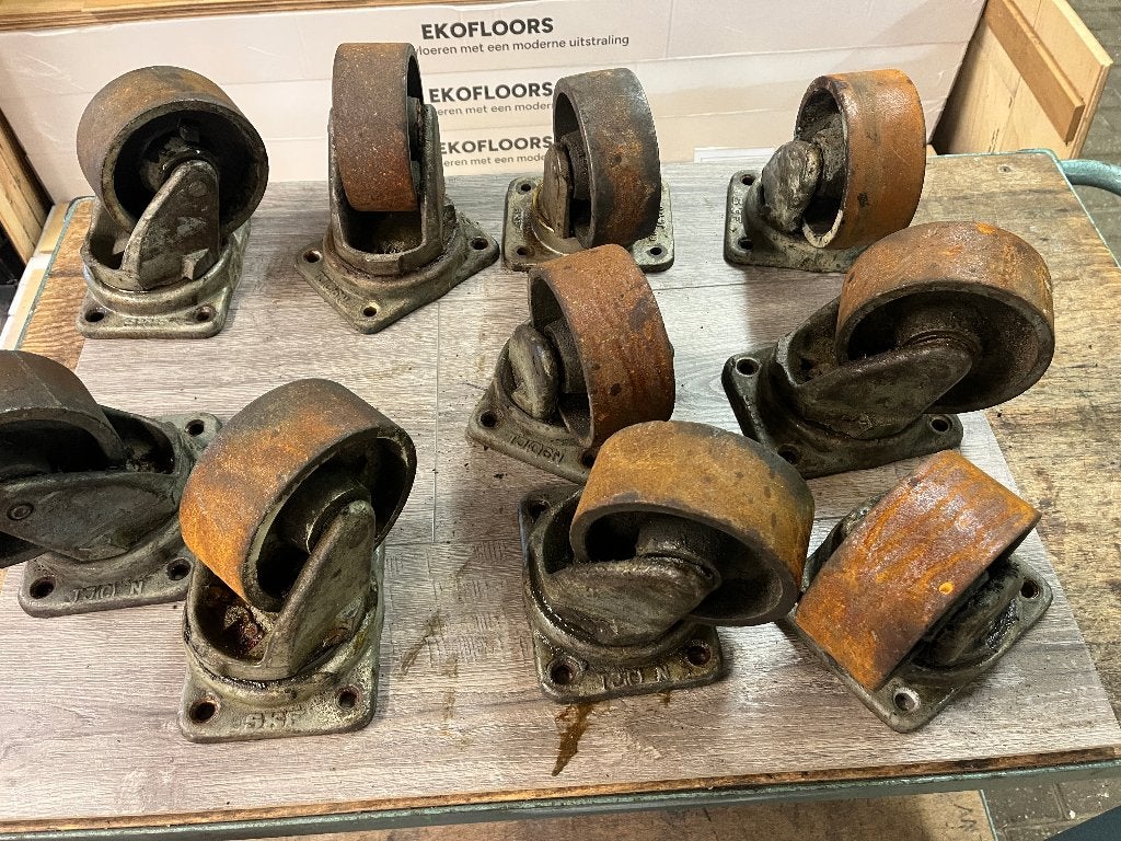 SKF zwenkwielen, circa 17cm hoog, 4 stuks, Ophalen, Gebruikt