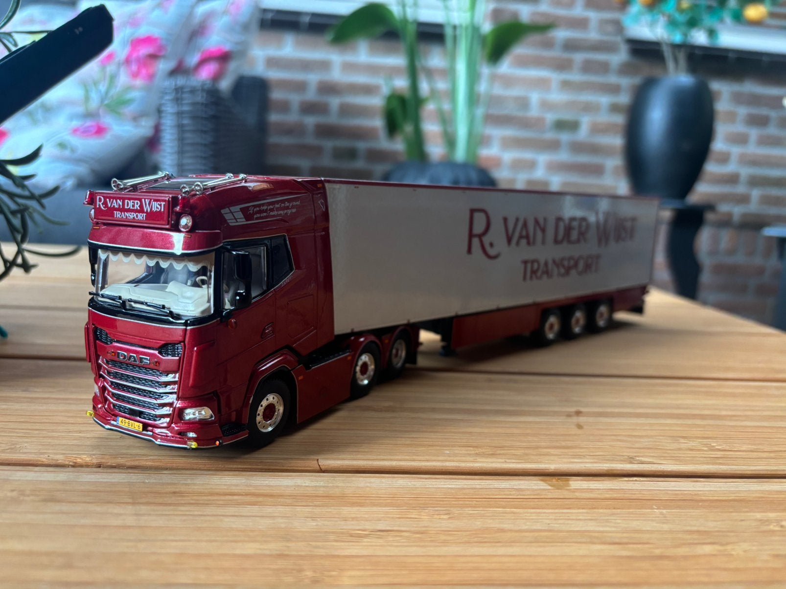 Wsi daf R van der wijst met koeloplegger, Hobby en Vrije tijd, Modelauto's | 1:50, Ophalen of Verzenden, Zo goed als nieuw, Bus of Vrachtwagen