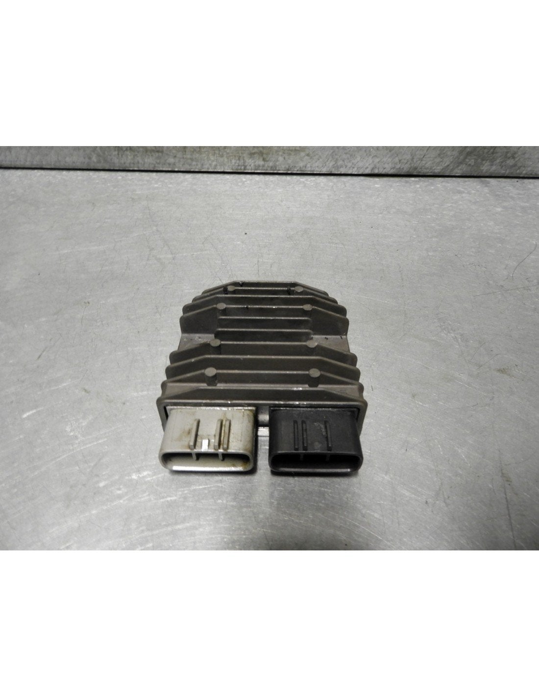 S1000RR 2009 - 2011 BMW Spanningsregelaar D1-41707