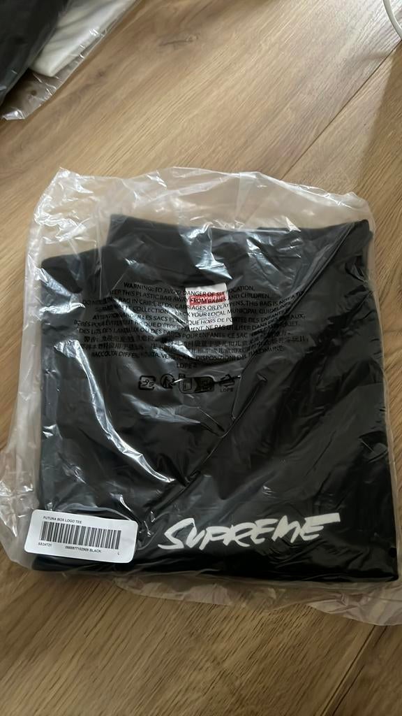 Supreme Box Logo shirt tonal en futura, Kleding | Heren, T-shirts, Ophalen of Verzenden, Zo goed als nieuw, Maat 52/54 (L)
