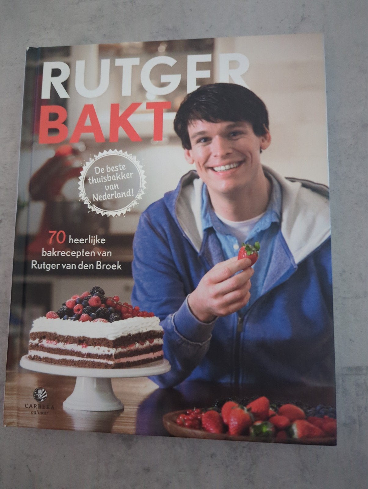 Rutger Bakt: 70 heerlijke bakrecepten, Boeken, Kookboeken, Zo goed als nieuw, Tapas, Hapjes en Dim Sum, Taart, Gebak en Desserts