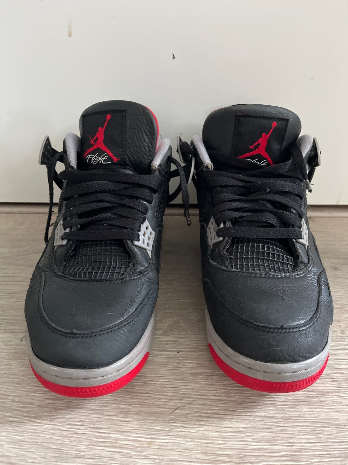 Nike Air Jordan 4 Retro Bred Sneakers maat 43., Kleding | Heren, Ophalen of Verzenden, Gedragen, Zwart, Sneakers of Gympen