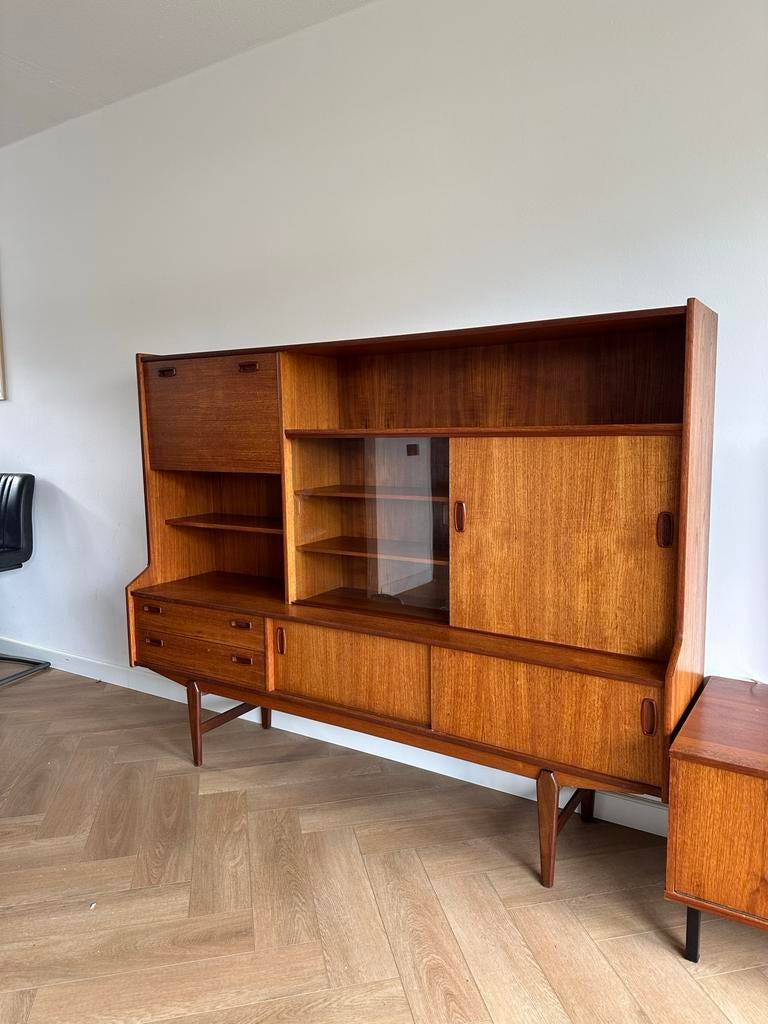 Vintage Mid Century Teak Highboard Design Dressoir Kast, Ophalen, 150 tot 200 cm, Teakhout, Zo goed als nieuw