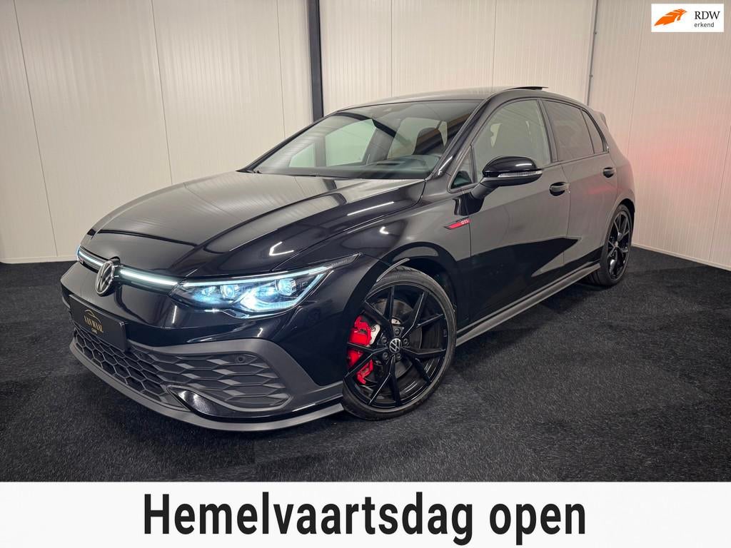 Volkswagen GOLF 2.0 TSI GTI Clubsport 2023 300PK PANO/HUD/IQ, 15 km/l, 4 cilinders, 1984 cc, Alcantara