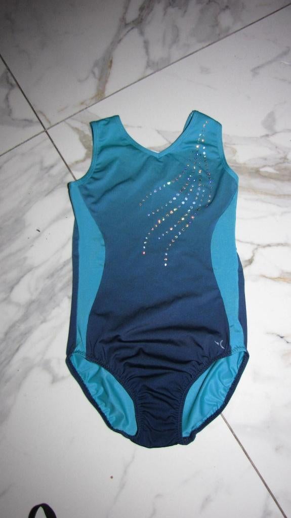 140 GYMPAK met glitter turnpak, Ophalen of Verzenden, Zo goed als nieuw, Jongen, Sport- of Zwemkleding