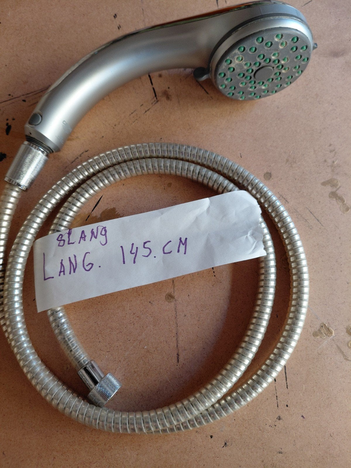 te koop  grohe douche slang  met sproeier en handdoek rekje, Ophalen of Verzenden, Douche