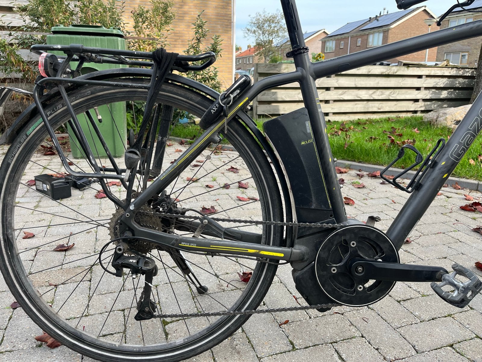 Foto 8 van Gazelle E-bike met defecte trapondersteuning, 2 accu's