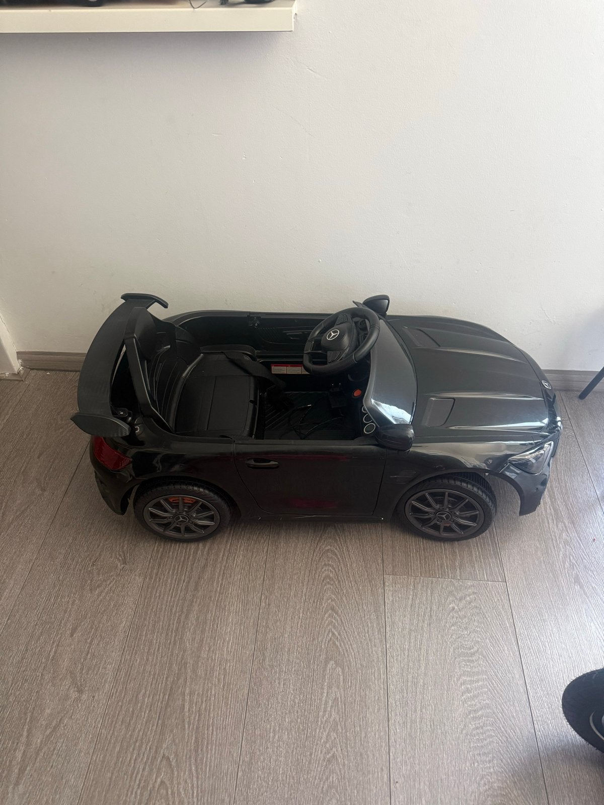 Mercedes-Benz AMG Kinder Elektrische Auto Zwart, Ophalen, Zo goed als nieuw