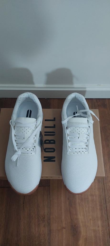 Witte Sportschoenen NOBULL - Nieuw, Ophalen of Verzenden, Nieuw, Wit