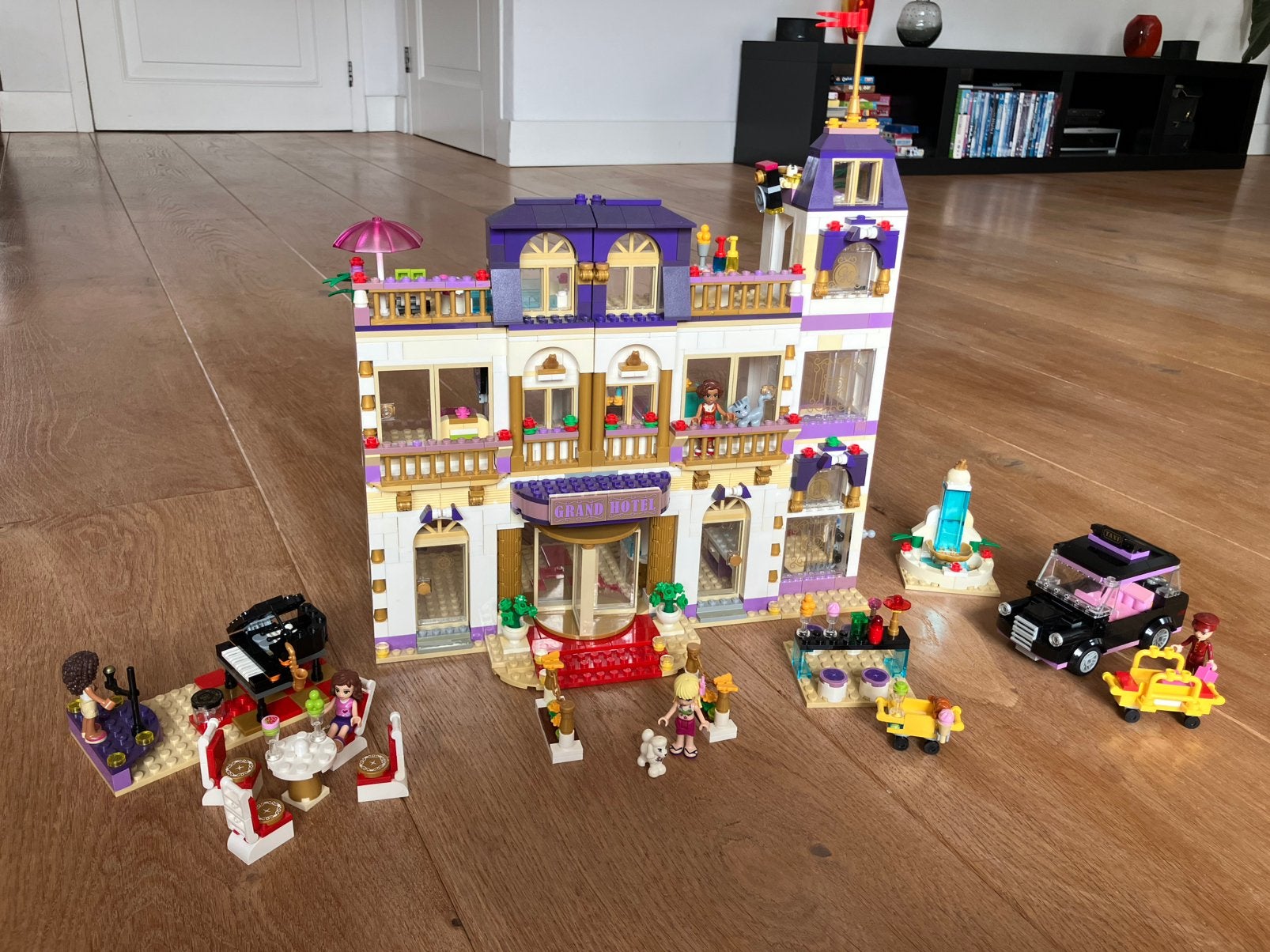 Lego Friends Grand Hotel 41101, Kinderen en Baby's, Ophalen, Gebruikt, Lego, Friends