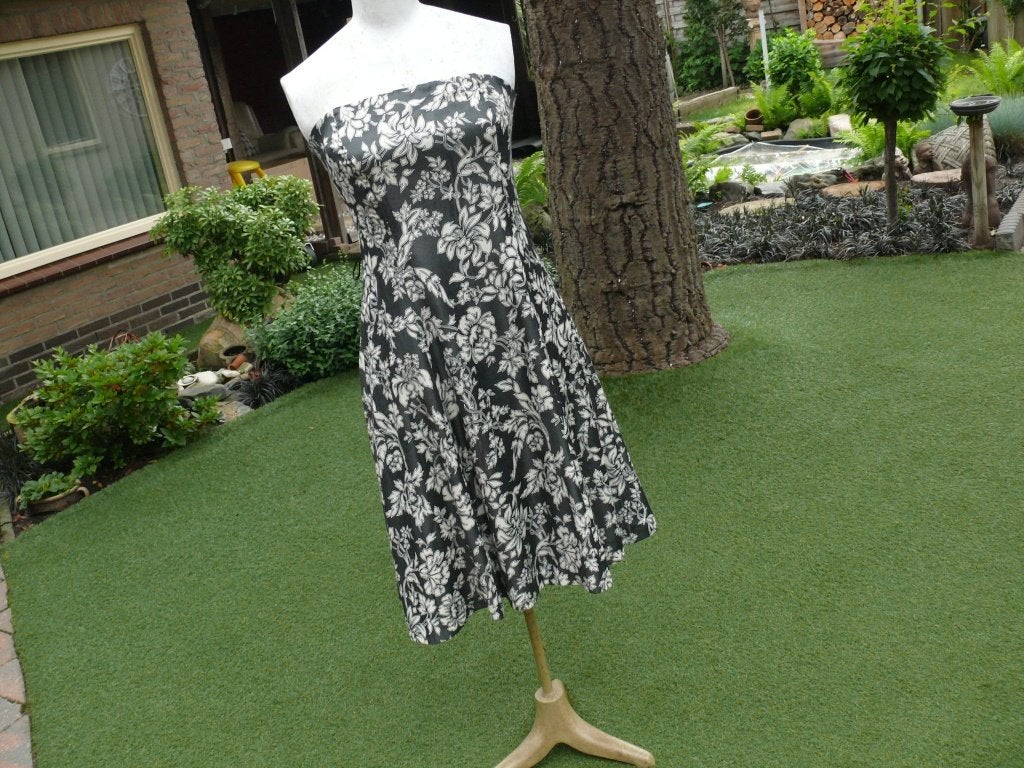 Strapless VANILIA jurk maat 36 als nieuw, Kleding | Dames, Jurken, Vanilia, Ophalen of Verzenden, Zo goed als nieuw, Maat 36 (S)