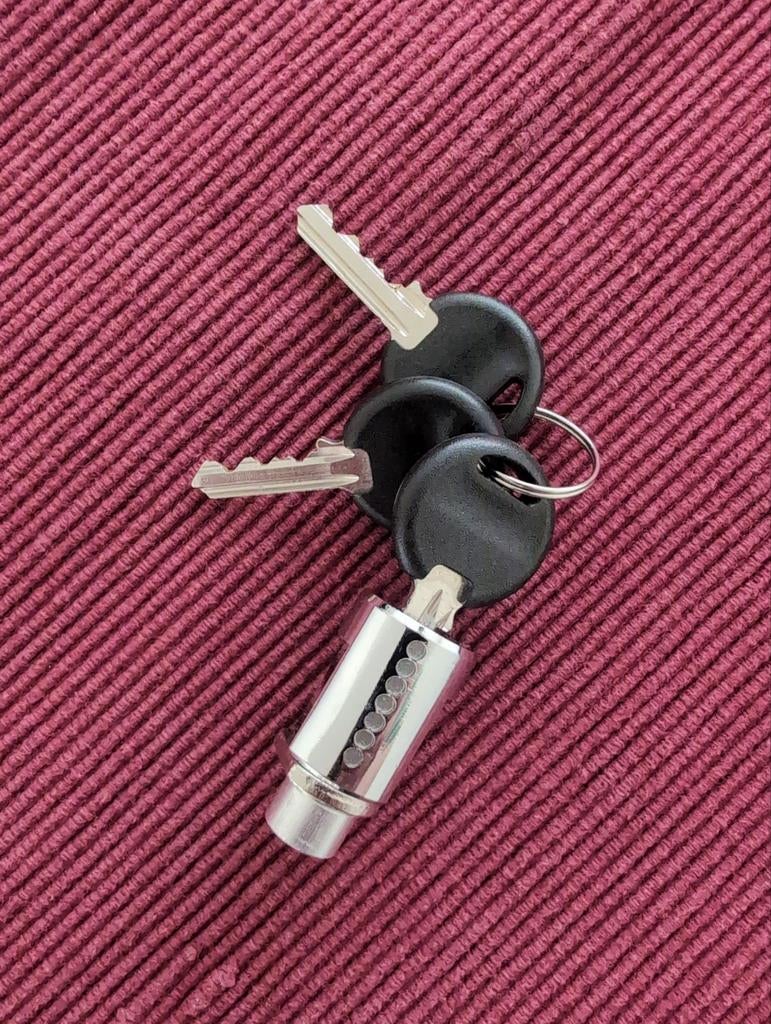 Shurgard cilinderslot met 3 sleutels, Ophalen of Verzenden, Zo goed als nieuw, Overige materialen, Slot