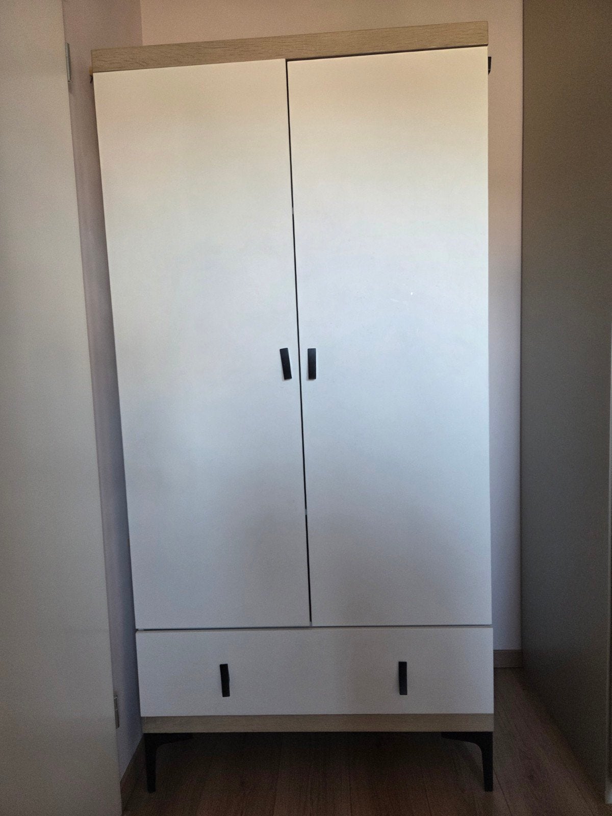 Moderne hanglegkast Wit/Eiken voor babykamer, Ophalen, 50 tot 70 cm, 75 tot 100 cm, 105 cm of meer