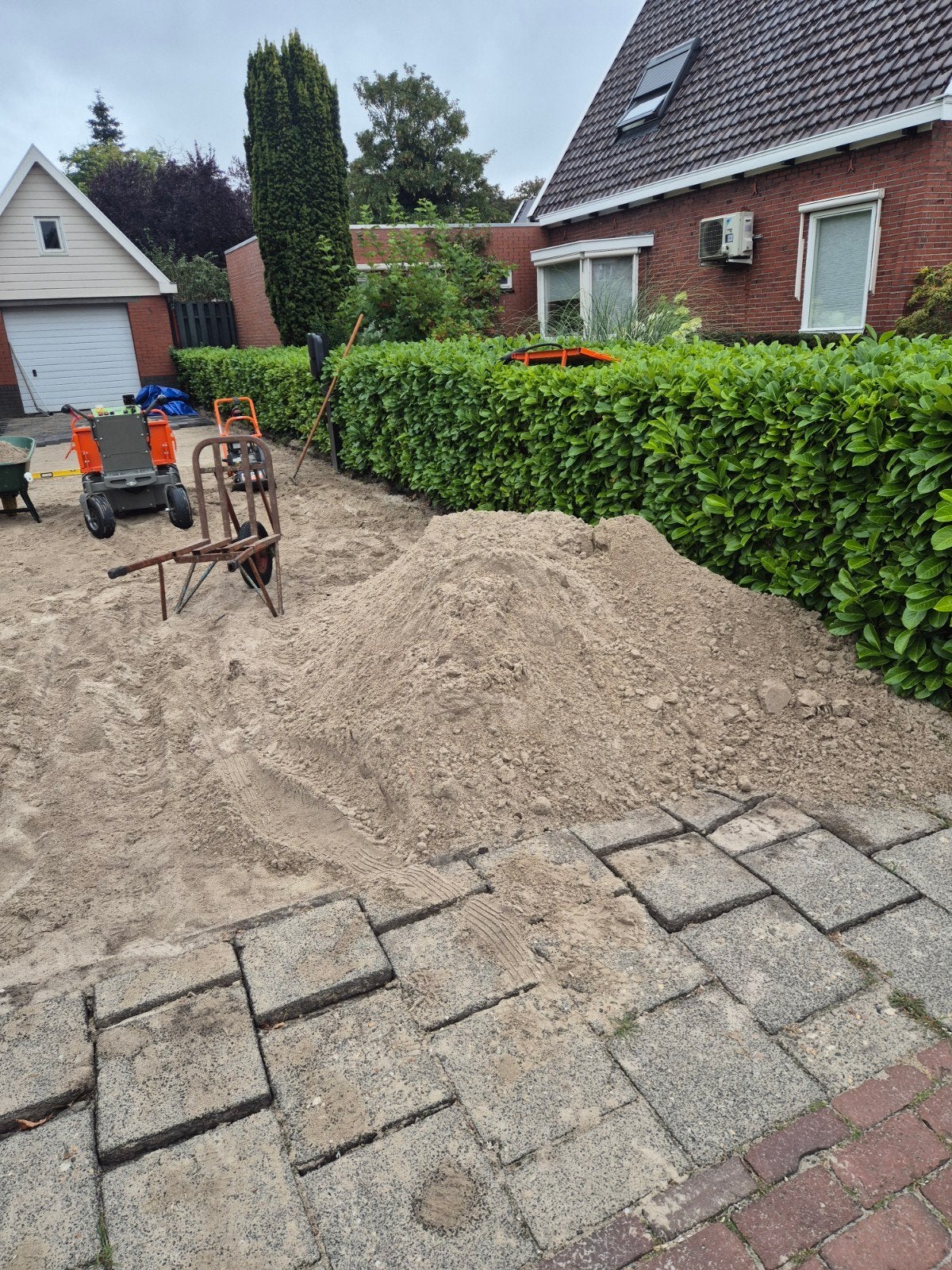 GRATIS GEEL ( BESTRATINGS) ZAND, Tuin en Terras, Zand, Ophalen