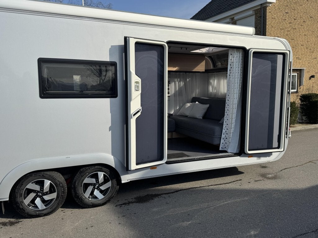 Adria Astella 754 DP Tiny house,topmodel van Adria, Caravans en Kamperen, Bedrijf, Adria, Overige typen, 2000 kg en meer