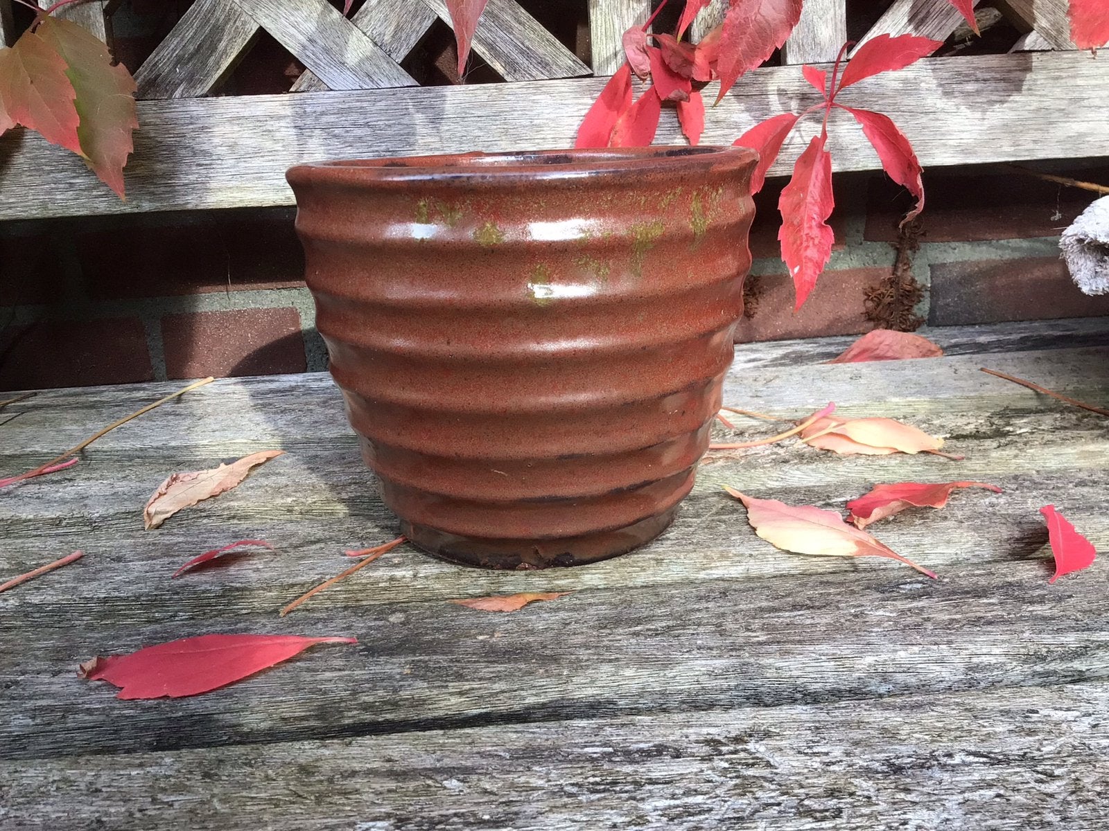 Vintage bloempot met ‘gouden’ spetters, Rond, Ophalen of Verzenden, Zo goed als nieuw, Aardewerk