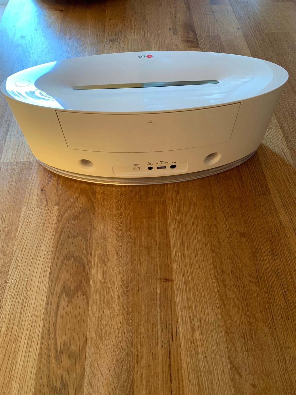 LG Docking station z.g.a.n., Ophalen of Verzenden, Zo goed als nieuw