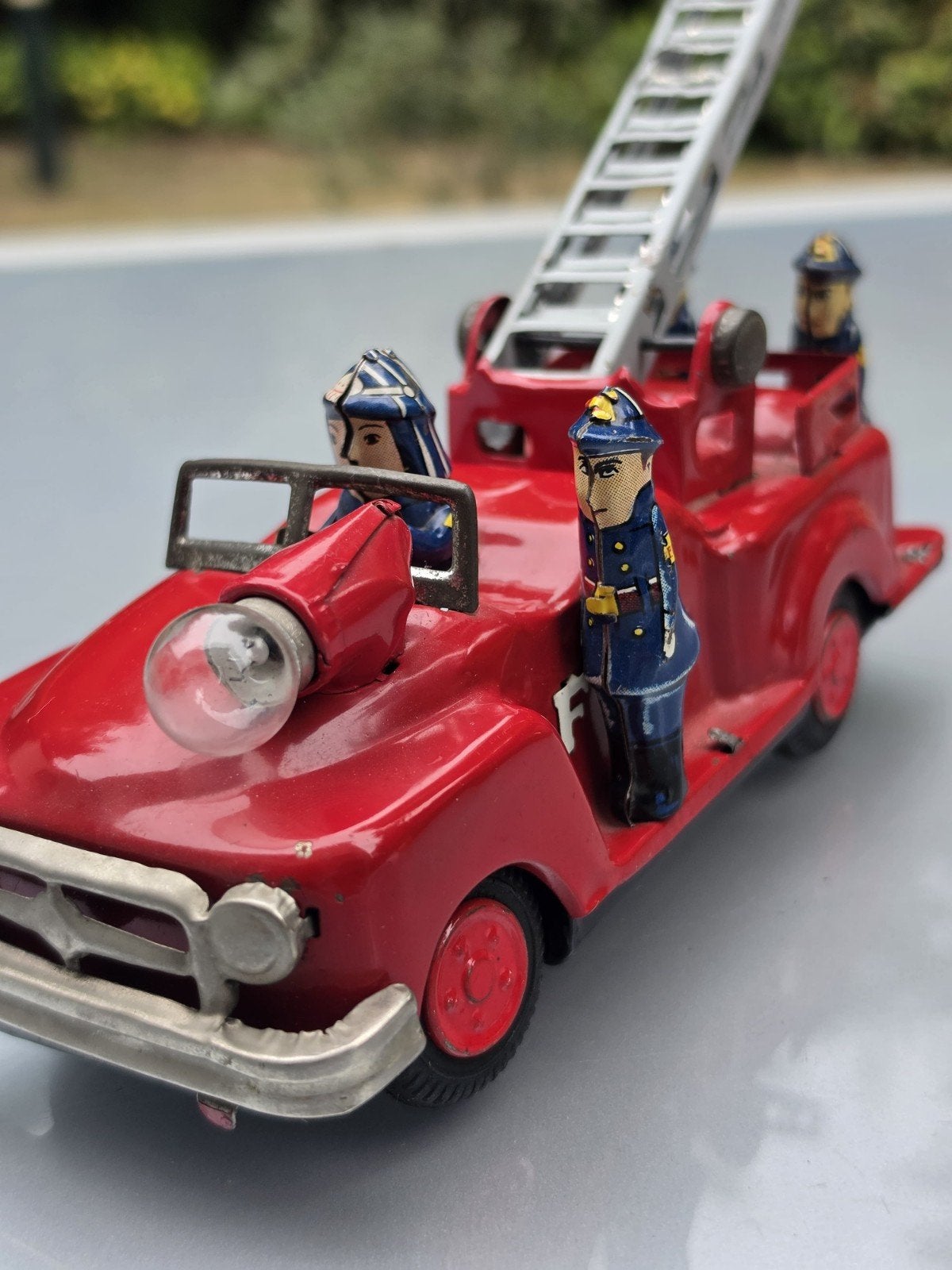 Oude blikken speelgoed brandweer auto Japan, Antiek en Kunst, Antiek | Speelgoed, Ophalen of Verzenden