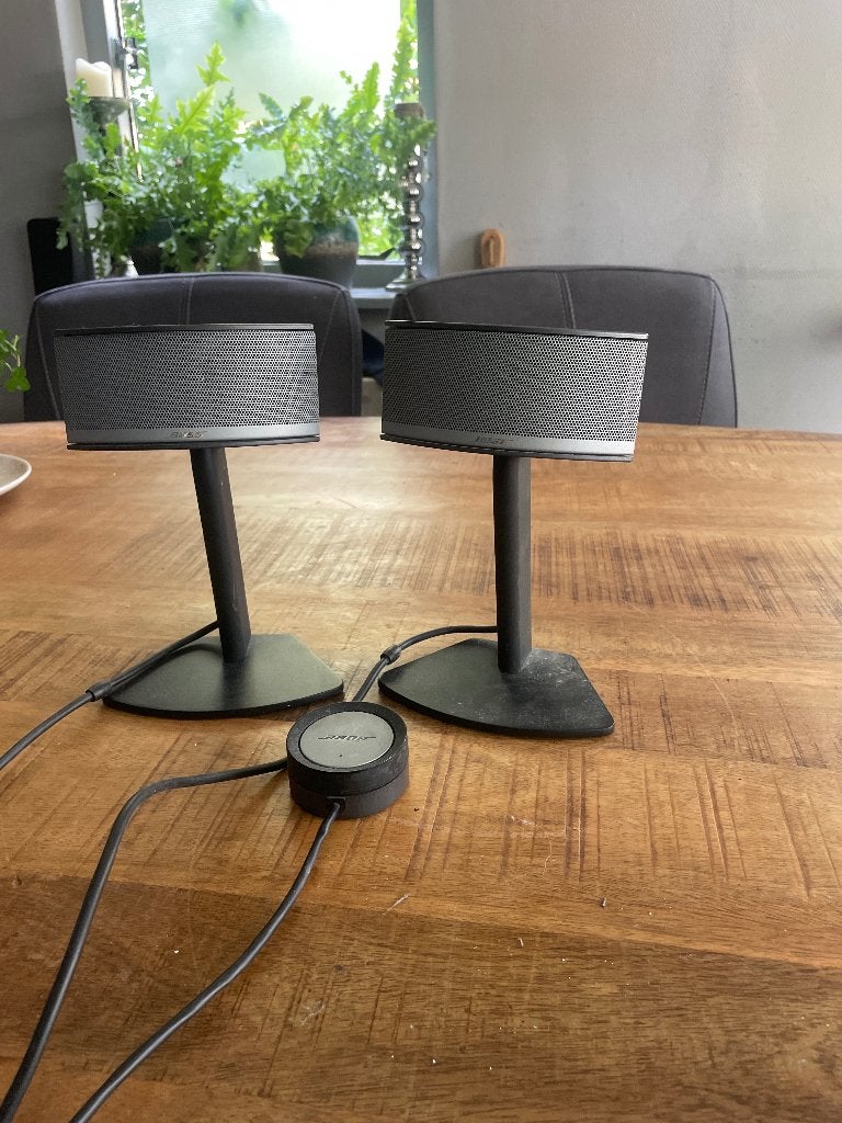 Bose speakerset met control pod + standaards, Ophalen, Gebruikt, Minder dan 60 watt, Bose