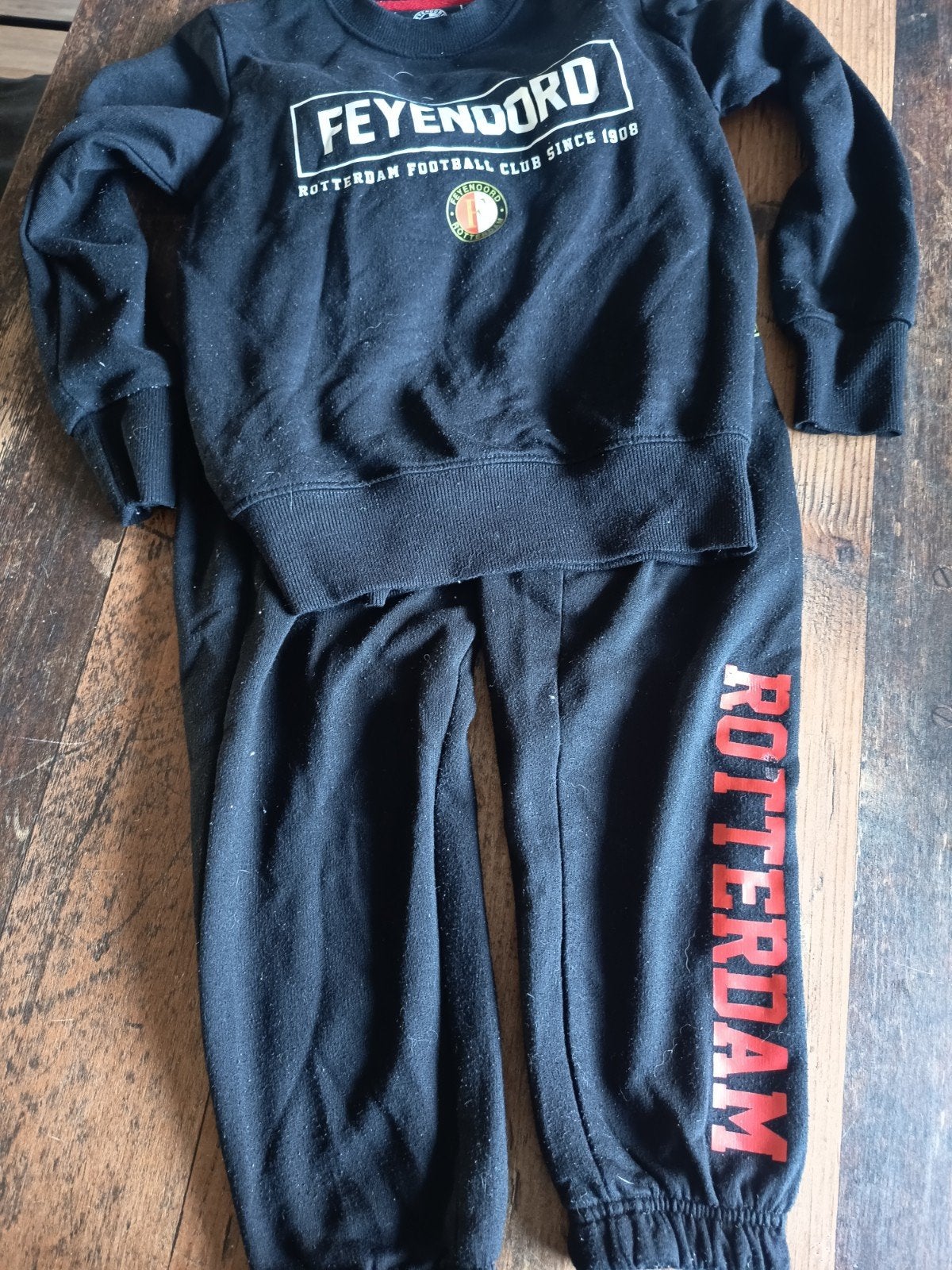 Feyenoord trainingspak maat 128/134, Kinderen en Baby's, Gebruikt, Ophalen of Verzenden, Setje, Feyenoord