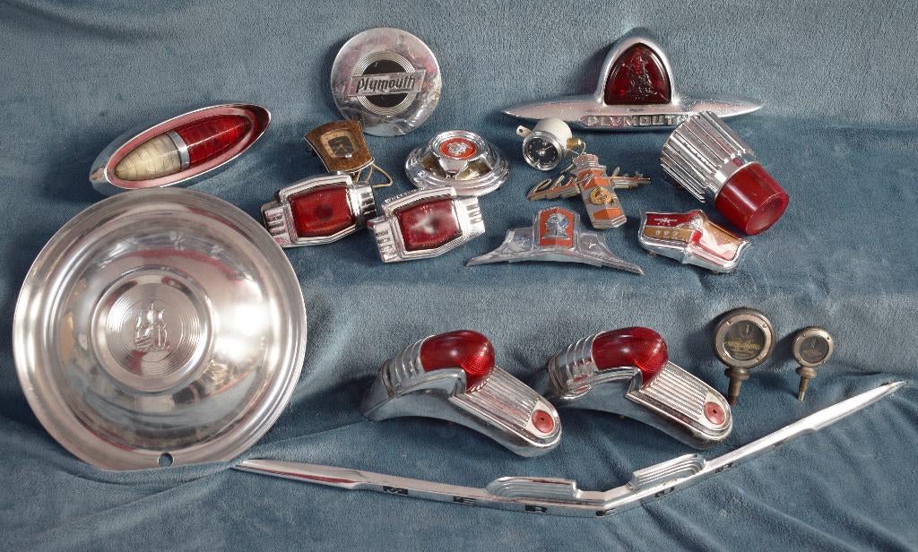 Collectie 18 Amerikaanse auto-onderdelen, Ophalen