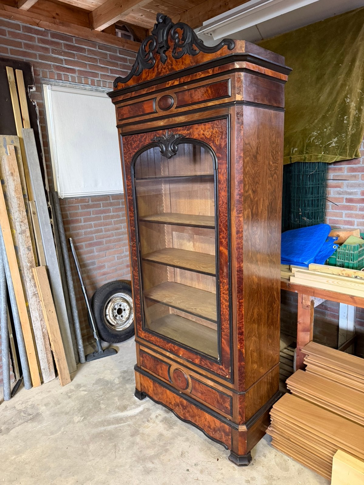 Antieke kast met glasdeur en laden, Huis en Inrichting, Ophalen, Gebruikt, 100 tot 150 cm, 200 cm of meer