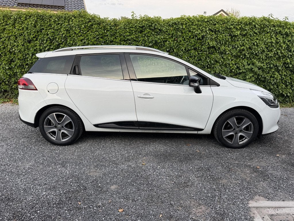 Renault Clio Estate 1.5 dCi ECO Night&Day | Navi | Airco | C, Voorwielaandrijving, Euro 5, Gebruikt, 4 cilinders