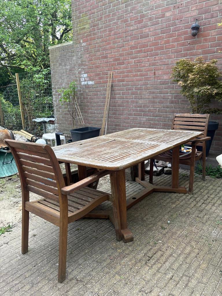 Teakhouten tuinset: tafel met 2 stoelen, opknapbeurt nodig, Tuin en Terras, Tuinsets en Loungesets, 2 zitplaatsen, Gebruikt, Eettafel