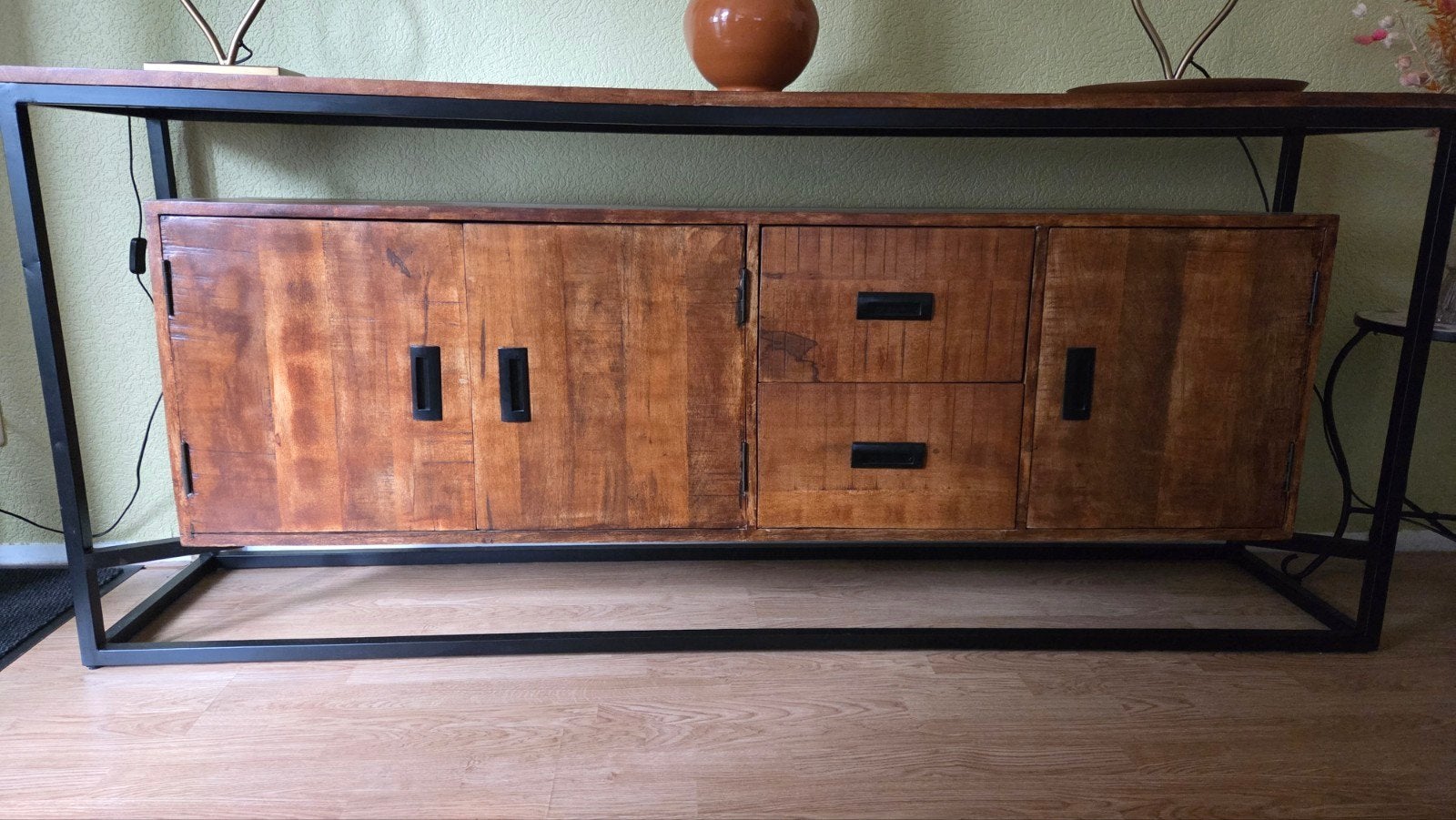 dressoir kast mangohout, Ophalen, Zo goed als nieuw, 200 cm of meer, Minder dan 100 cm