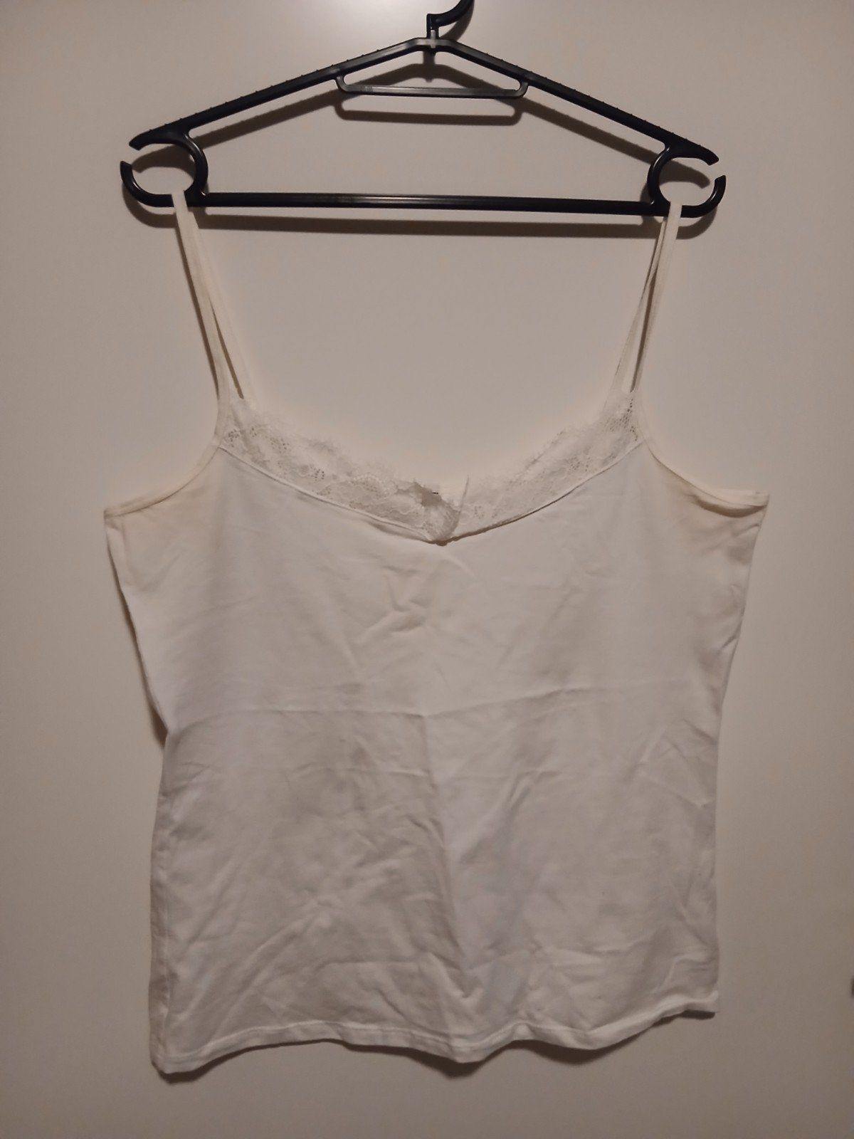 Wit dames hemd met kant, maat L, Kleding | Dames, Wit, Maat 42/44 (L), Ophalen of Verzenden, Zonder mouw