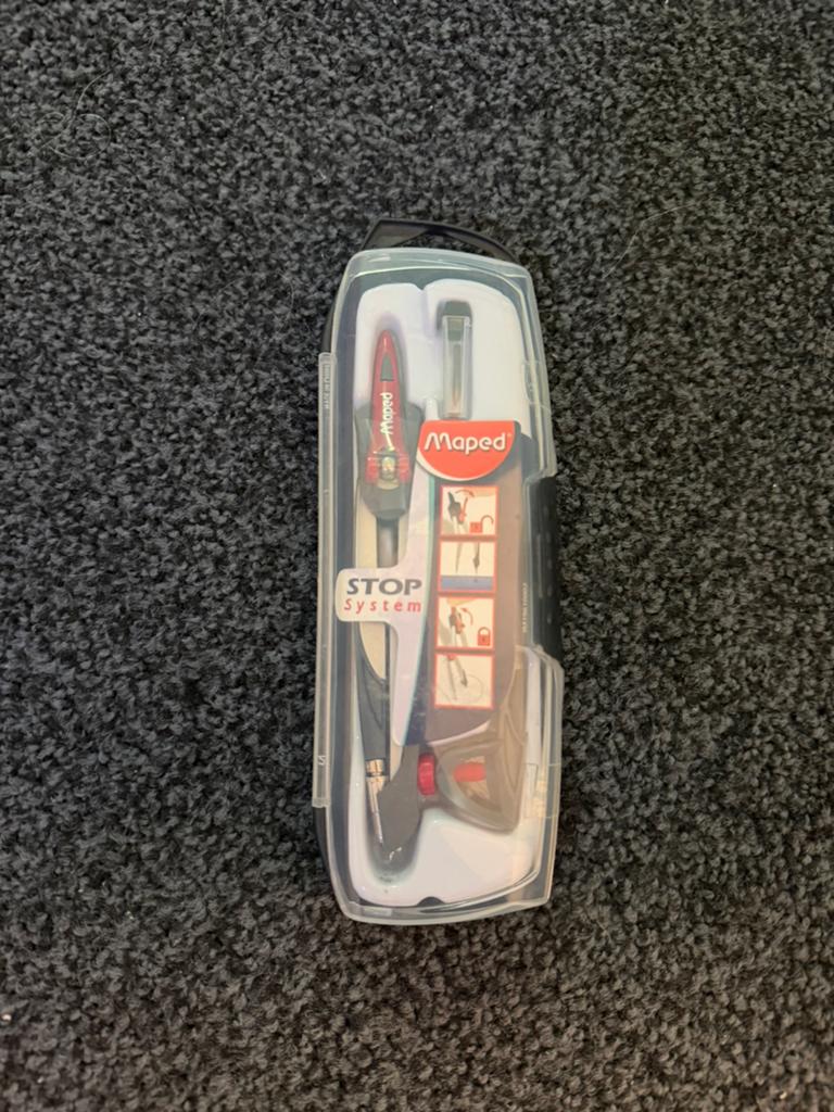 NIEUWE passer Maped, Verzamelen, Pennenverzamelingen, Ophalen of Verzenden, Nieuw, Met doosje