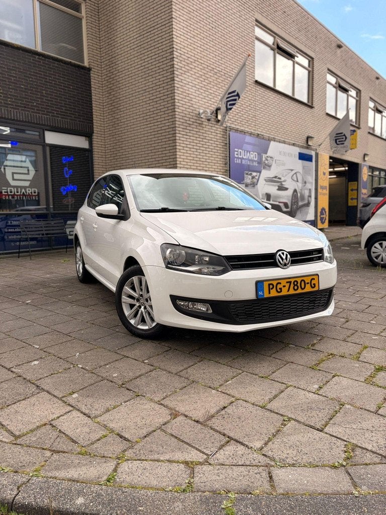 Volkswagen Polo 1.2-12V Comfortline Cruise/Multischerm/Stoel, Voorwielaandrijving, Euro 5, Gebruikt, Zwart