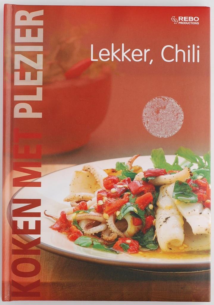 Kookboek Lekker Chili Rebo Luxe Hardcover Foam Kaft, Verzenden, Zo goed als nieuw, Azië en Oosters