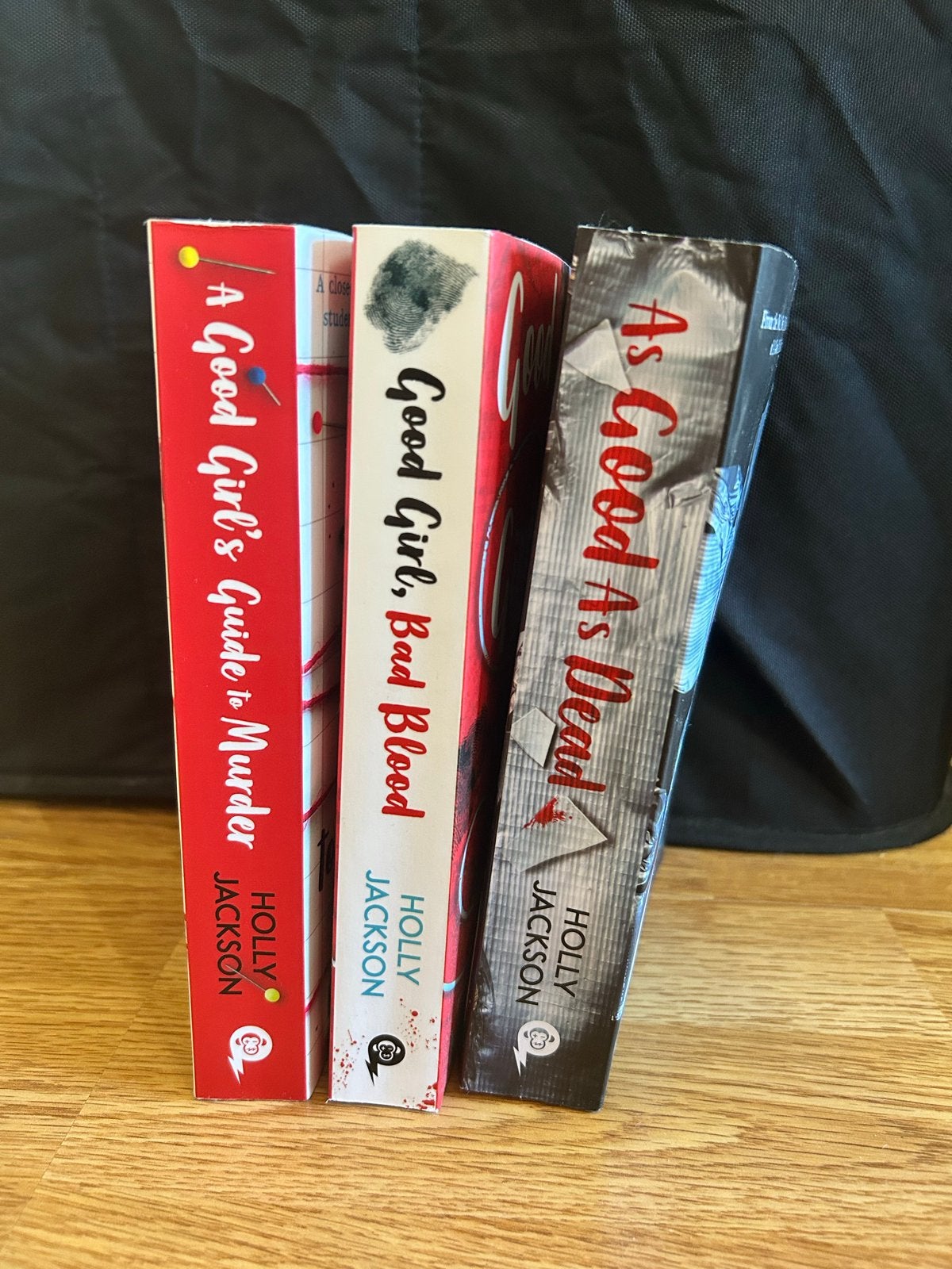 A Good Girl's Guide to Murder Trilogie - Holly Jackson, Boeken, Ophalen, Zo goed als nieuw, Tv-bewerking