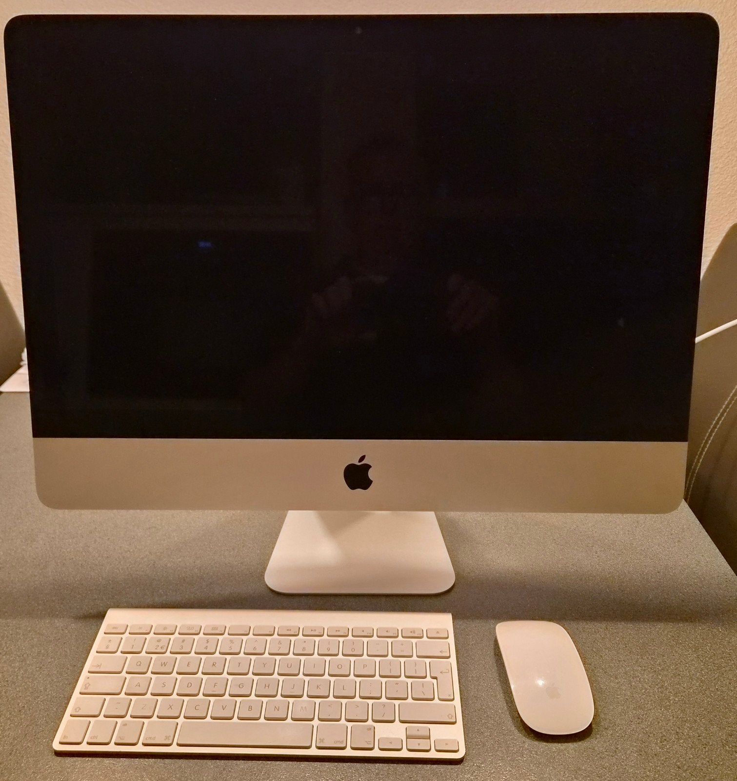 Snelle Apple iMac 21.5" (2014) • 500GB Met Mac-os, Ventura., Ophalen of Verzenden, Zo goed als nieuw, 21.5 inch, 500GB SSD