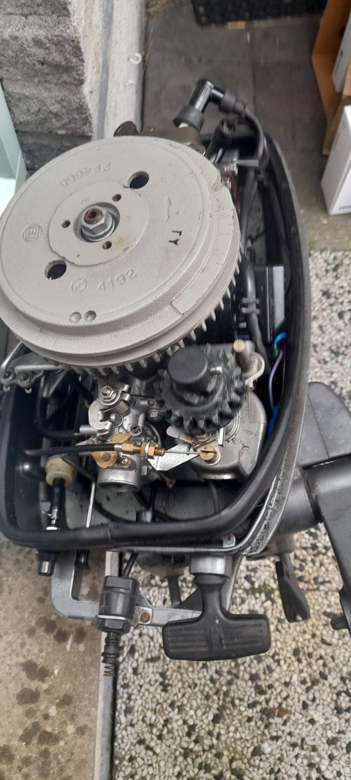 6 pk Buitenboordmotor, Ophalen
