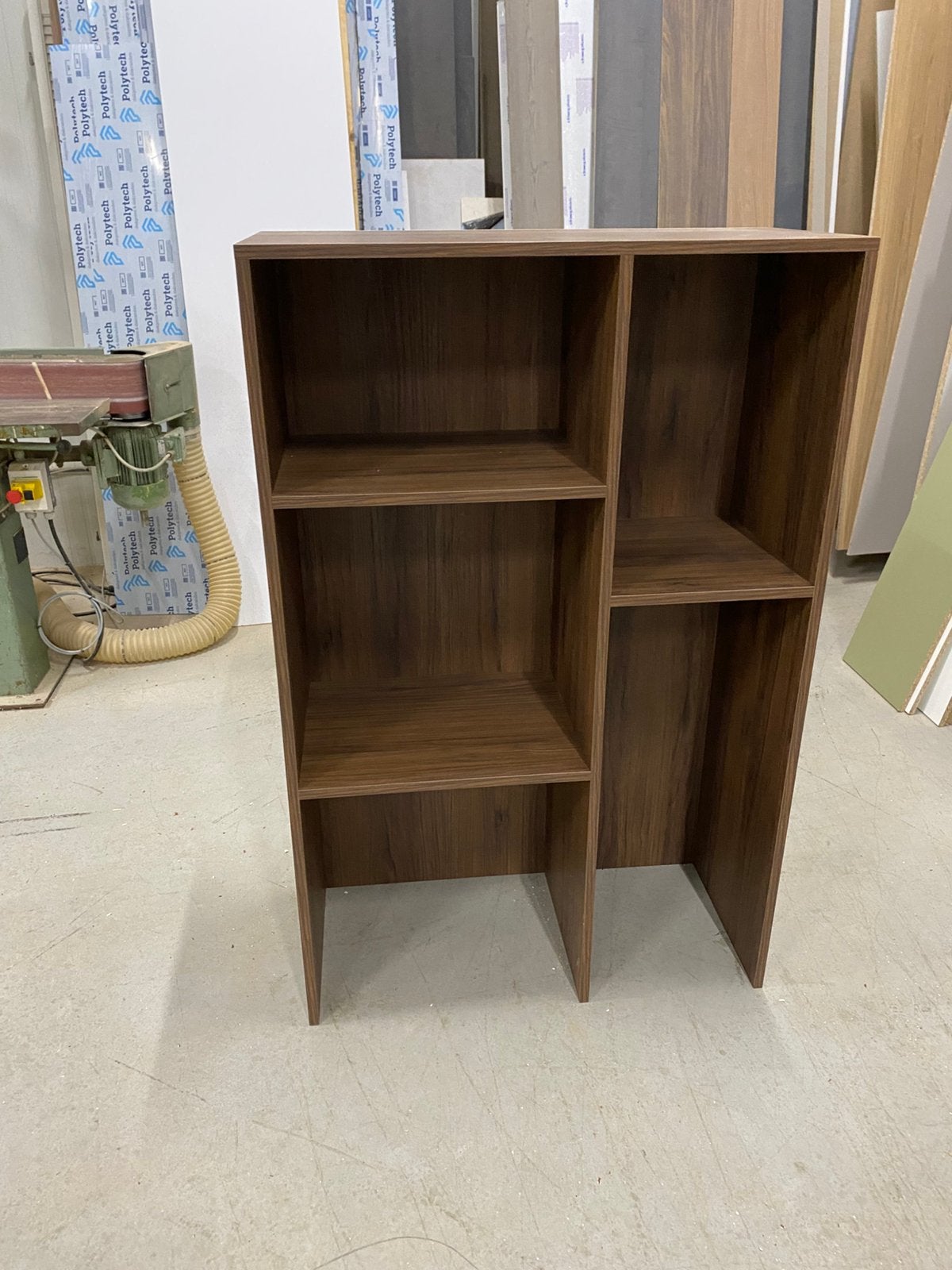 Mooie Lincoln notelaar kast nieuw overcompleet, Huis en Inrichting, Ophalen, Met plank(en), 100 tot 150 cm, 100 tot 150 cm