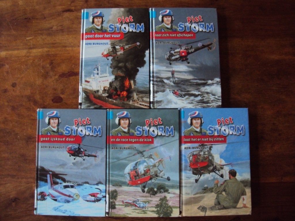 Complete serie boeken: Piet Storm van Adri Burghout, Ophalen of Verzenden, Gelezen, Adri Burghout, Fictie