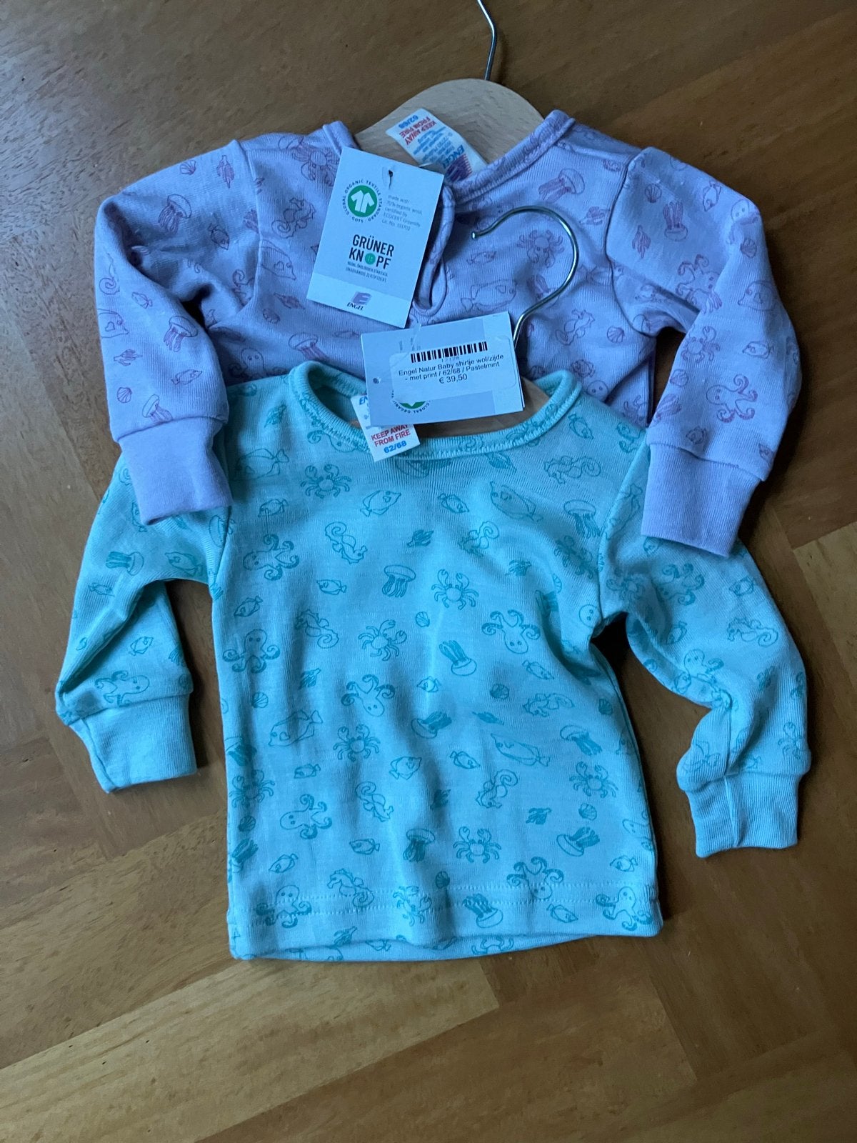 2 Nieuwe Engel Natur Baby Shirts - Groen & Paars - 62/68, Ophalen of Verzenden, Nieuw, Jongetje of Meisje, Shirtje of Longsleeve