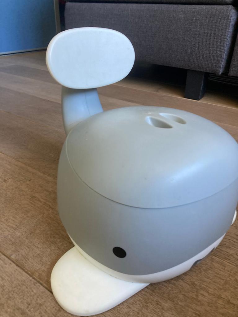 Schattig walvis potje met rugleuning, Kinderen en Baby's, Overige merken, Gebruikt, Overige typen, Ophalen of Verzenden