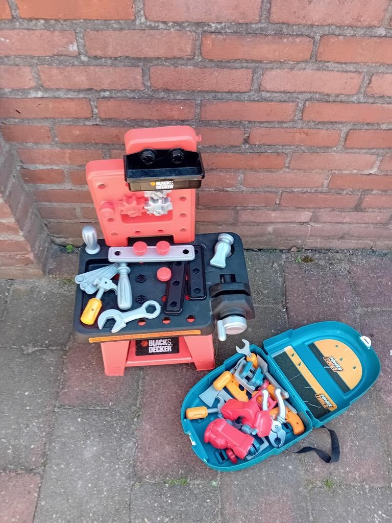 Mini Black & Decker Werkbank met gereedschapskoffer, Ophalen, Gebruikt, Jongen of Meisje