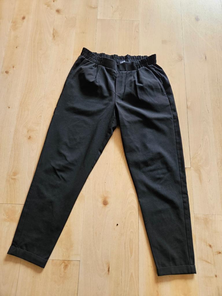 Bershka Zwarte Broek Maat S, Ophalen of Verzenden, Zo goed als nieuw, Zwart, Lang