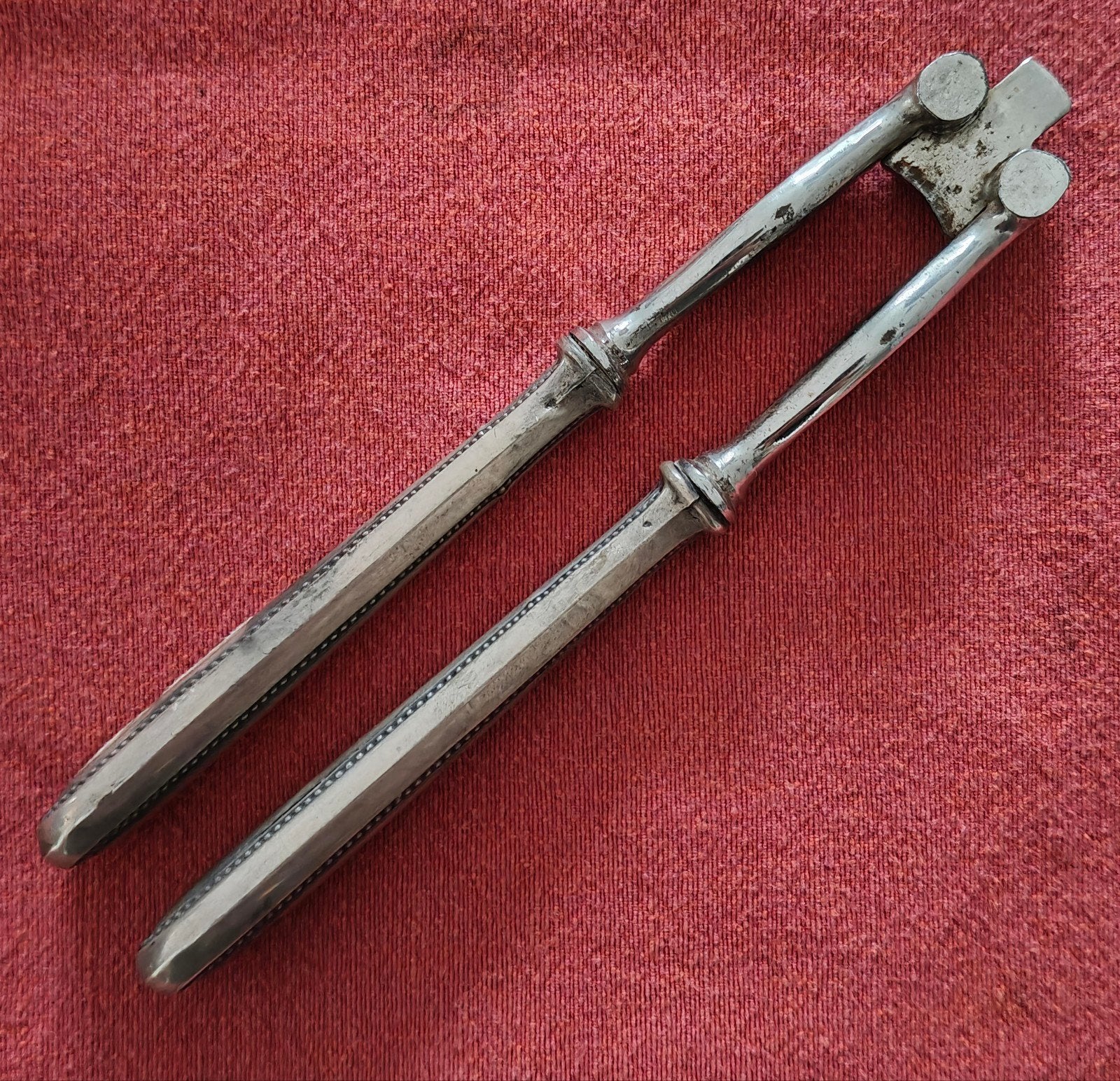 Antieke zilveren notenkraker - 800 zilver, Ophalen of Verzenden, Zilver