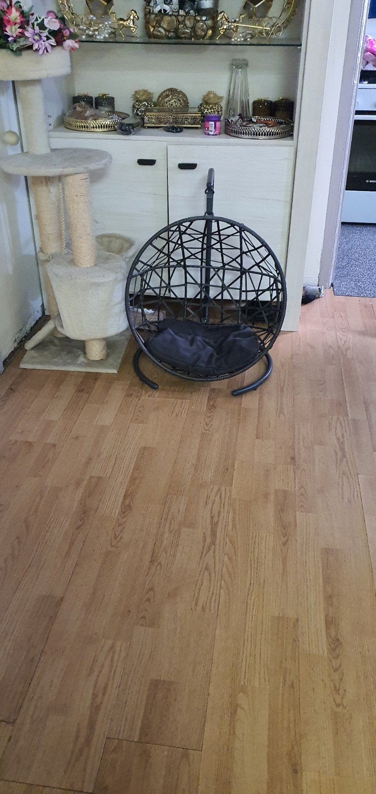 katten schommel of hondje, Ophalen, Zo goed als nieuw, Laminaat